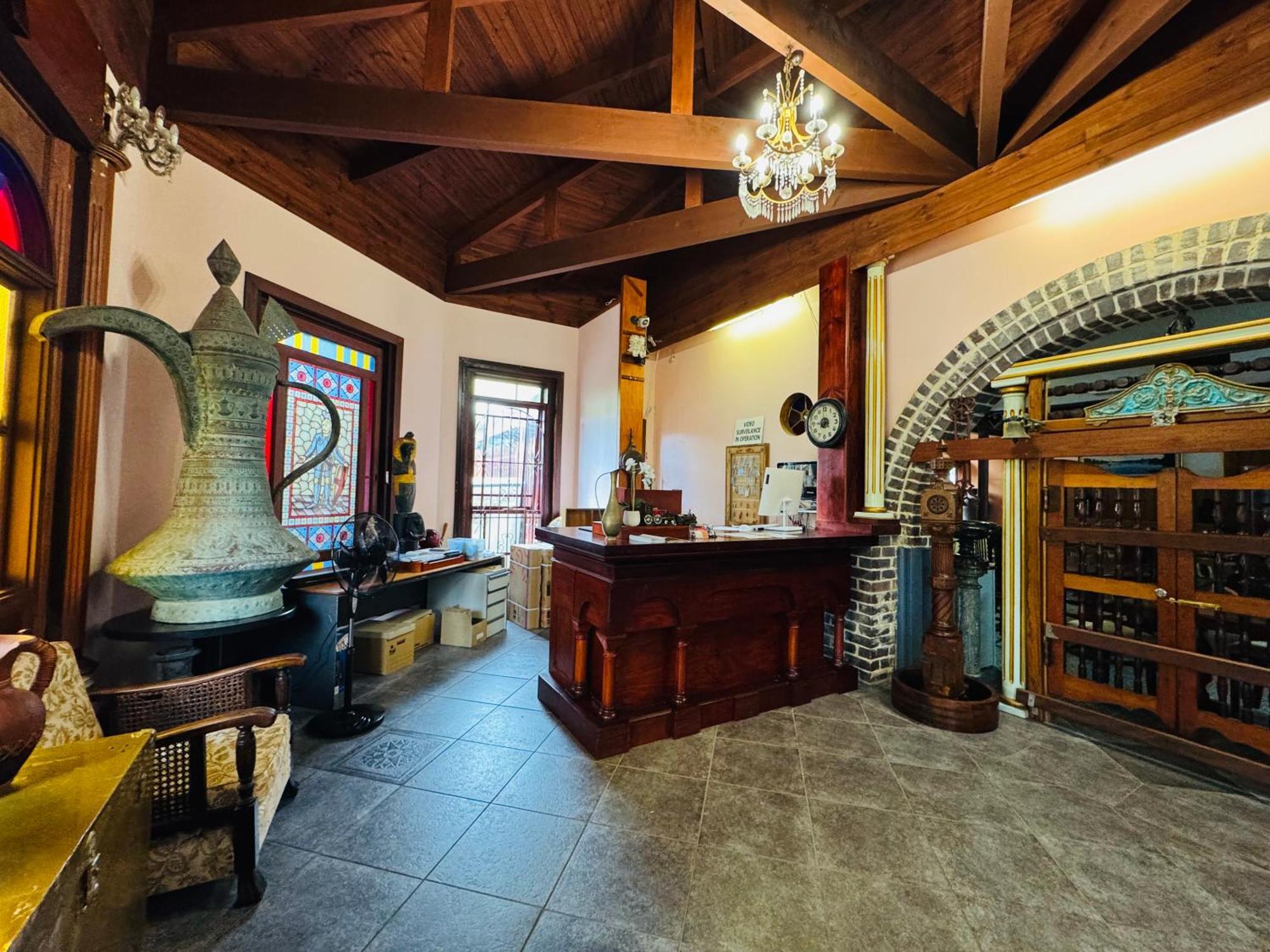 A Railway Lodge Тарі Екстер'єр фото